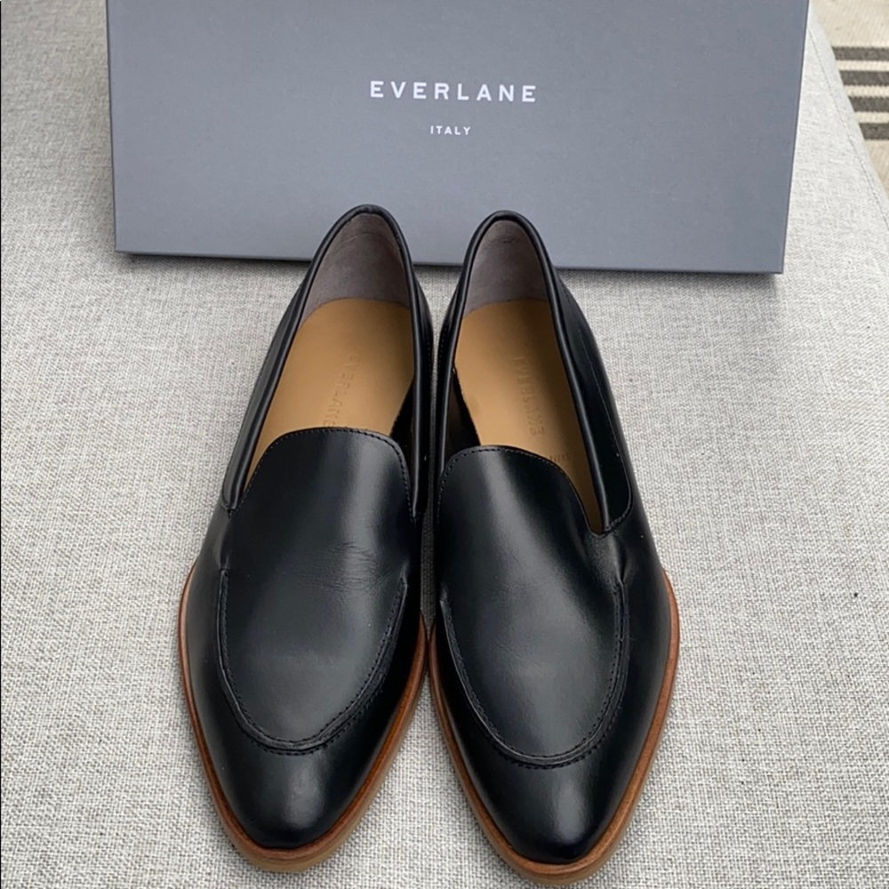 Brand new Everlane black modern loafers